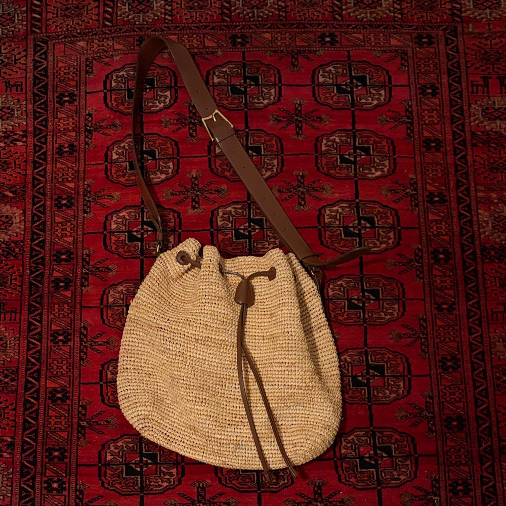 Mark Cross
Joni Raffia Drawstring Bucket Bag